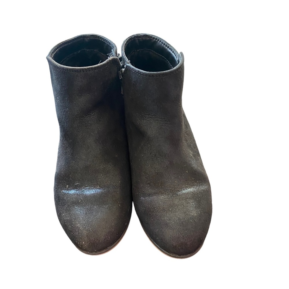 2 pairs Cat & Jack Kids Booties - Picture 8 of 12